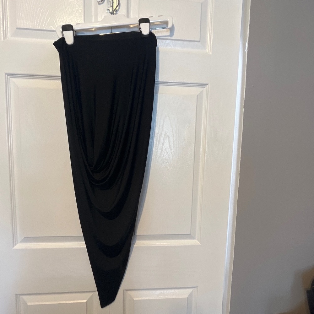 Black Skirt
